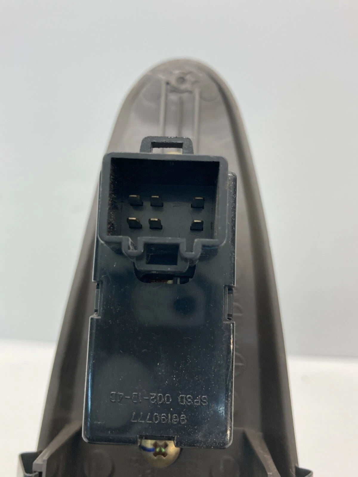 99-02 DAEWOO LEGANZA FRONT RIGHT PASSENGER DOOR WINDOW SWITCH W/BEZEL 612W04170