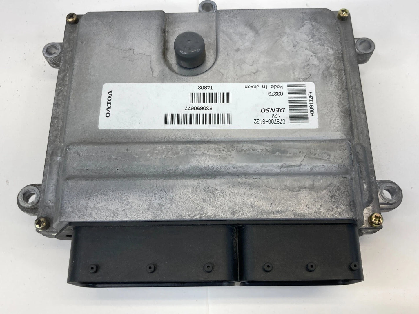 2004 VOLVO S40 2.4L ENGINE COMPUTER CONTROL MODULE ECM ECU PCM P30650677 OEM