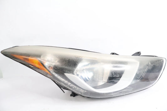 2014-2016 HYUNDAI ELANTRA SEDAN RIGHT PASSENGER HEADLIGHT HEADLAMP HALOGEN