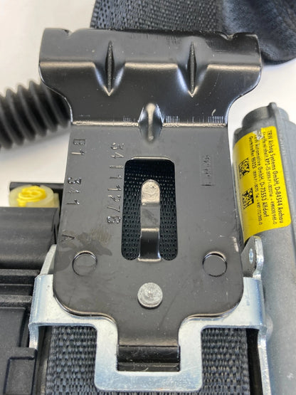 16-19 FORD EXPLORER INTERCEPTOR UTILITY FRONT RIGHT SEAT BELT RETRACTOR OEM