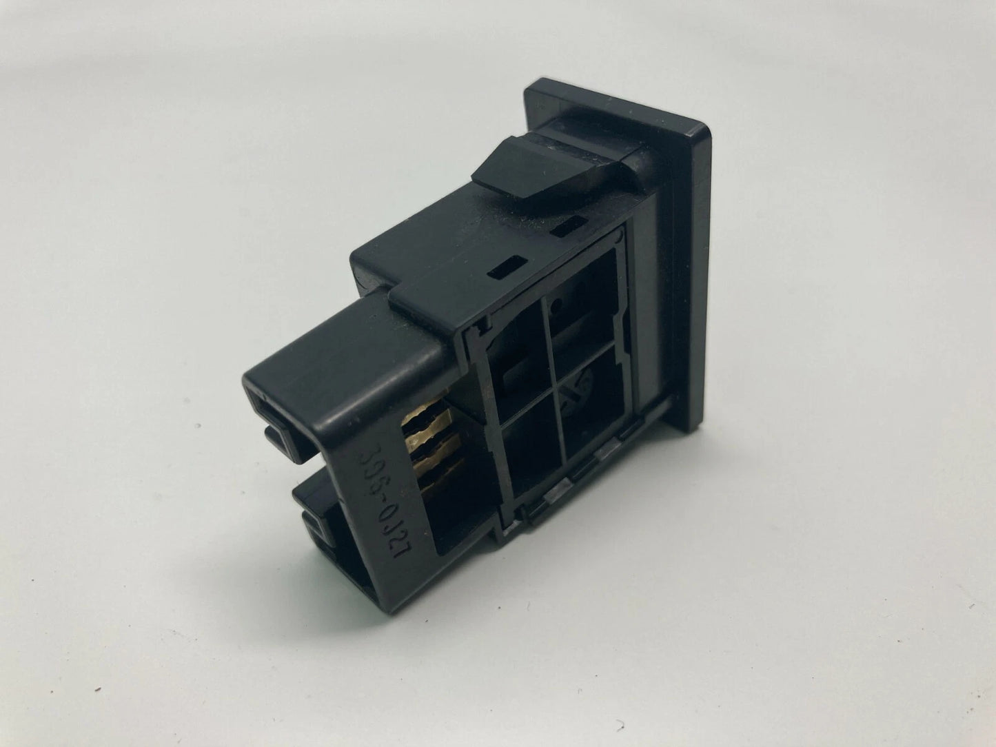 03 04 05 06 07 08 PONTIAC VIBE TRUNK RELEASE OPENER SWITCH BUTTON 153693 OEM