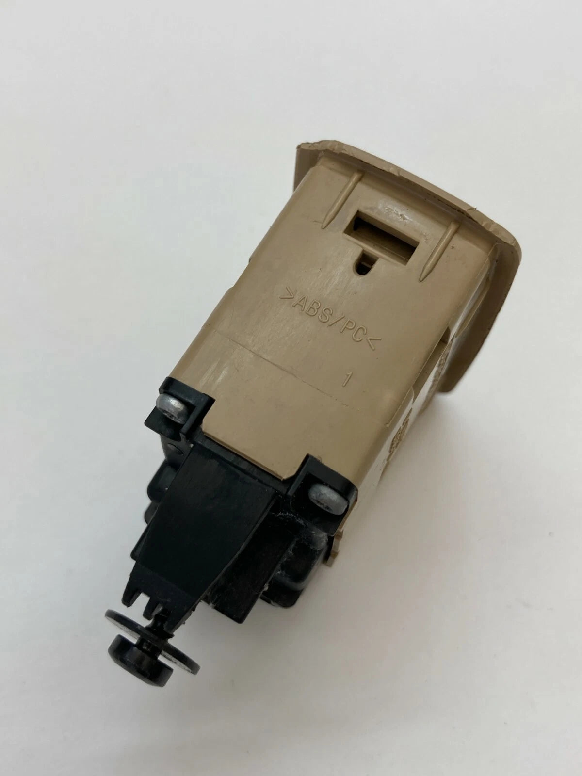 06-08 MERCEDES-BENZ R350 TRUNK LIFTGATE RELEASE CONTROL SWITCH BUTTON A251820121