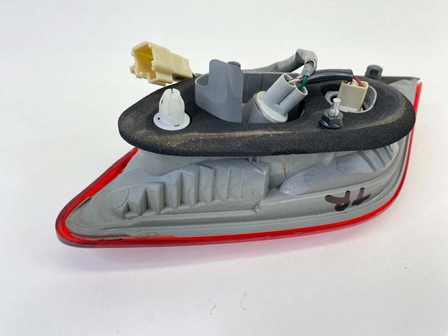 2007-2009 TOYOTA CAMRY REAR RIGHT BACK UP LIGHT TAIL LIGHT TAILLIGHT LAMP OEM