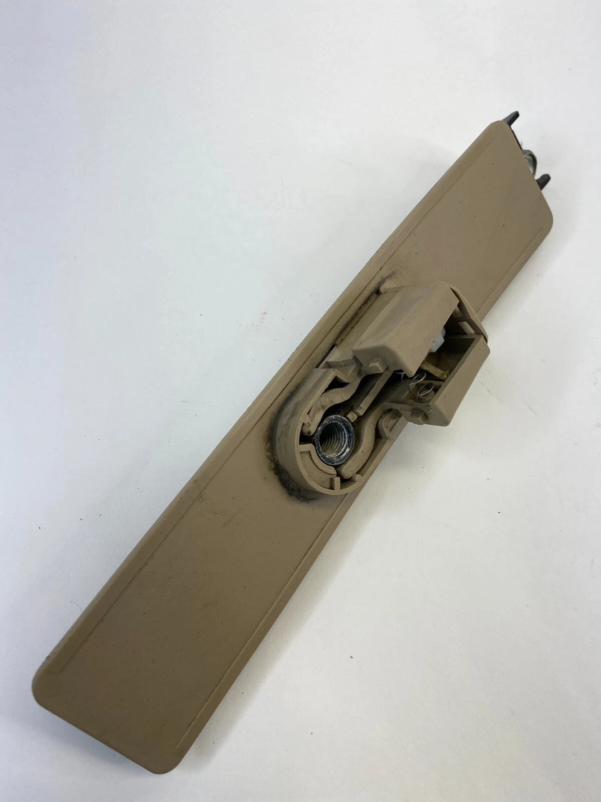 2003-2007 HONDA ACCORD SEDAN FRONT RIGHT PASSENGER SEAT BELT HEIGHT ADJUSTER OEM