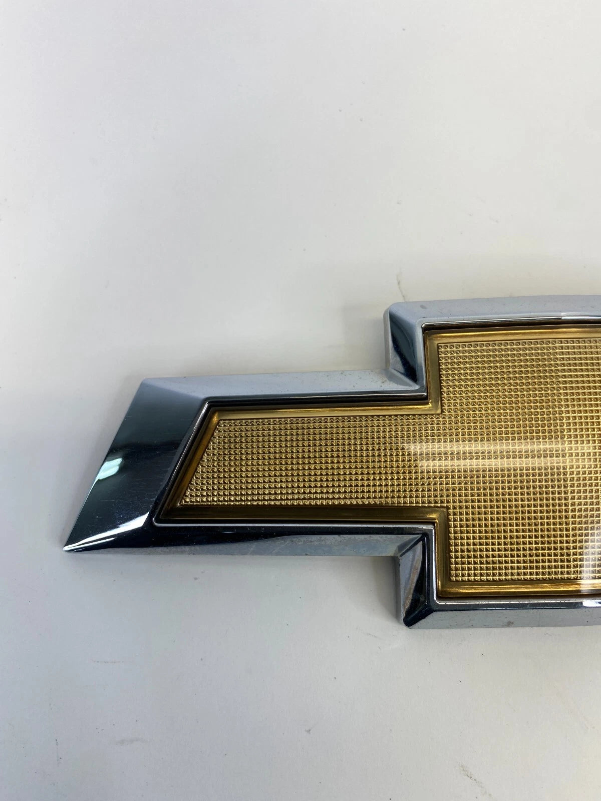 2011-2015 CHEVROLET CRUZE REAR TRUNK DECK LID LOGO EMBLEM BADGE OEM