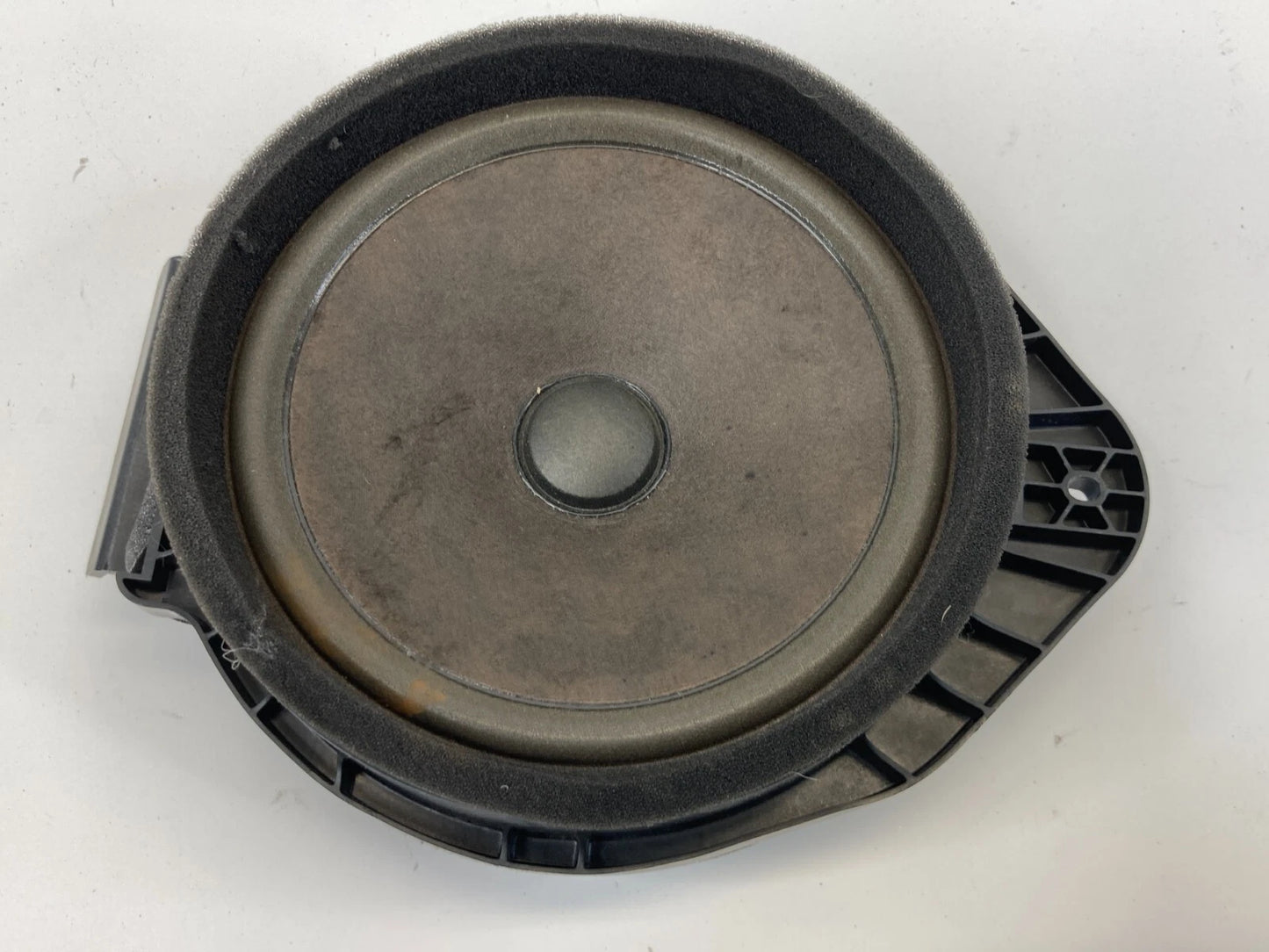 2011-2016 CHEVROLET CRUZE FRONT LEFT DRIVER SIDE DOOR AUDIO SPEAKER ASSEMBLY