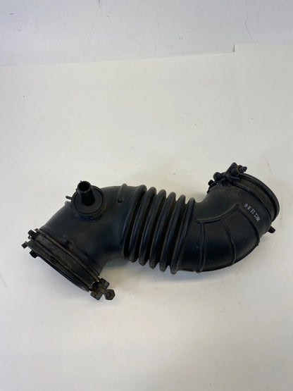 2012 2013 2014 HYUNDAI ACCENT 1.6L L4 AIR INTAKE TUBE HOSE RESONATOR DUCT OEM