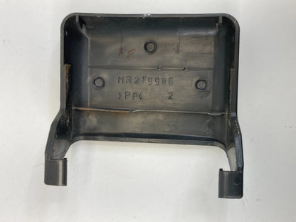 1997-2004 MITSUBISHI MONTERO SPORT FRONT RIGHT SEAT SIDE TRACK END COVER OEM