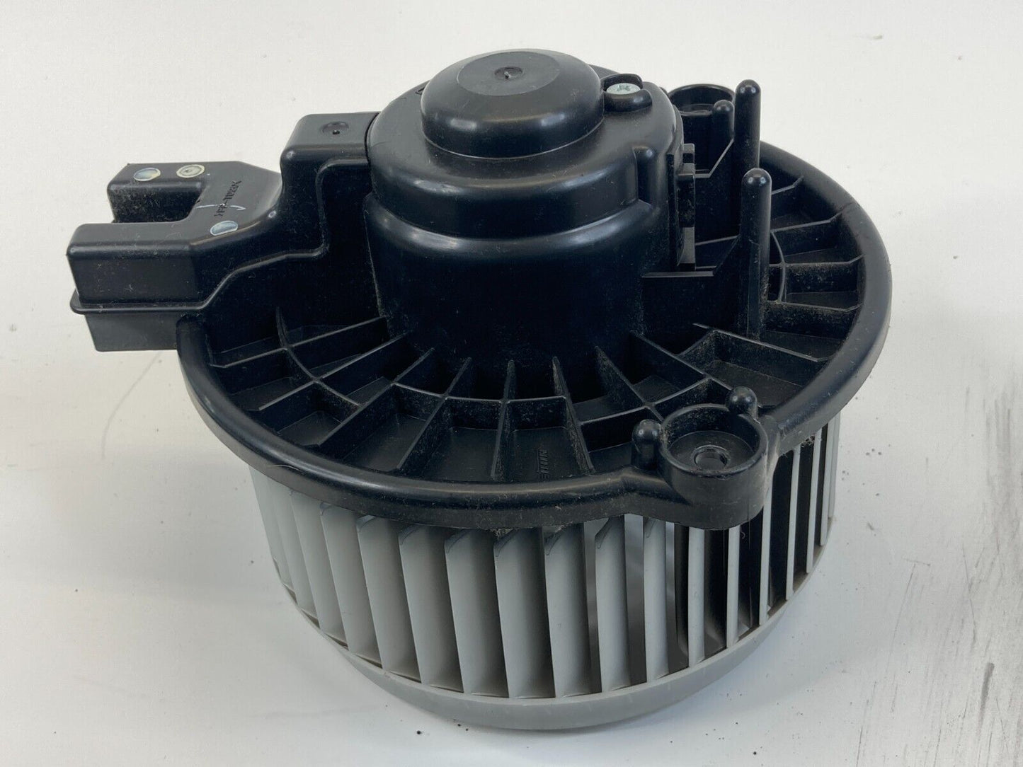 2009-2013 Honda Fit 1.5L 16V HVAC A/C Heater Blower Motor Fan Assembly OEM