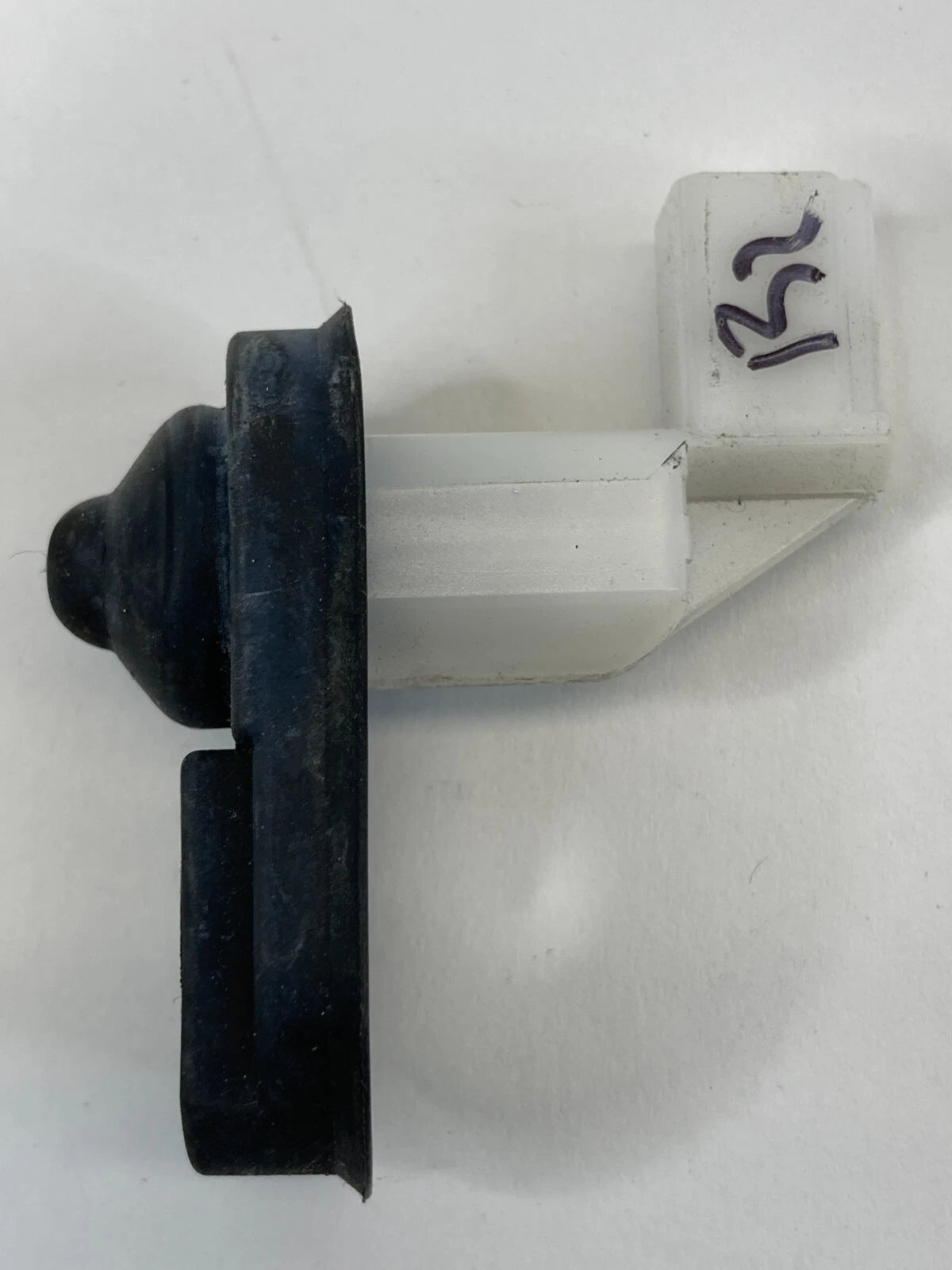 2009-2013 SUZUKI SX4 REAR LEFT DRIVER SIDE DOOR AJAR JAMB BUTTON SWITCH OEM