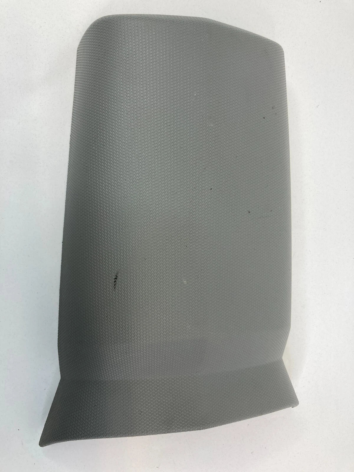 2007 2008 2009 CHRYSLER SEBRING SEDAN REAR BACK CENTER CONSOLE TRIM COVER PANEL