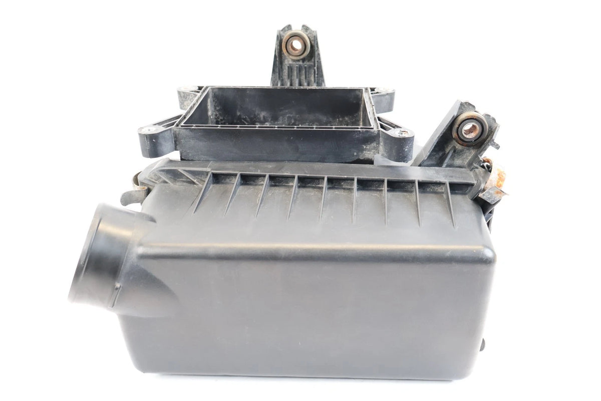 2007-2011 KIA RIO 1.6L ENGINE AIR INTAKE CLEANER FILTER BOX HOUSING 28110-1G000