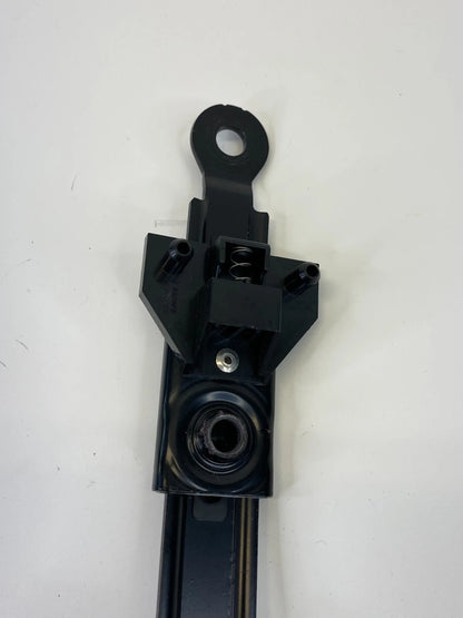 11-14 HYUNDAI SONATA FRONT RIGHT PASSENGER SIDE SEAT BELT HEIGHT ADJUSTER OEM