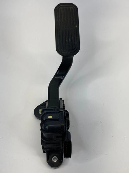 2004-2010 TOYOTA SIENNA ACCELERATOR GAS PEDAL POSITION SENSOR 78120-08020 OEM