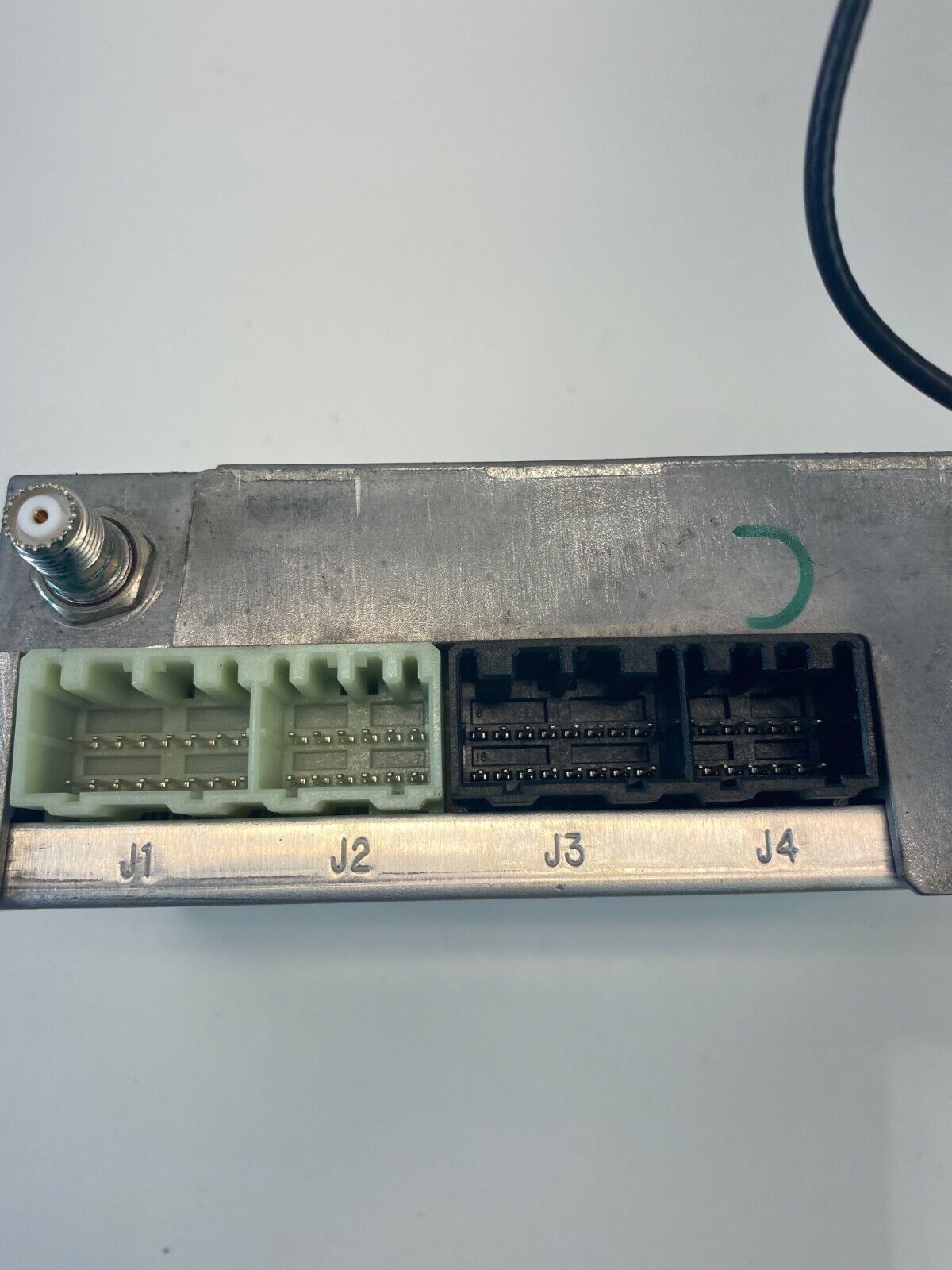 2004-2007 Cadillac CTS Communication Computer Control Module Motorola 15210773