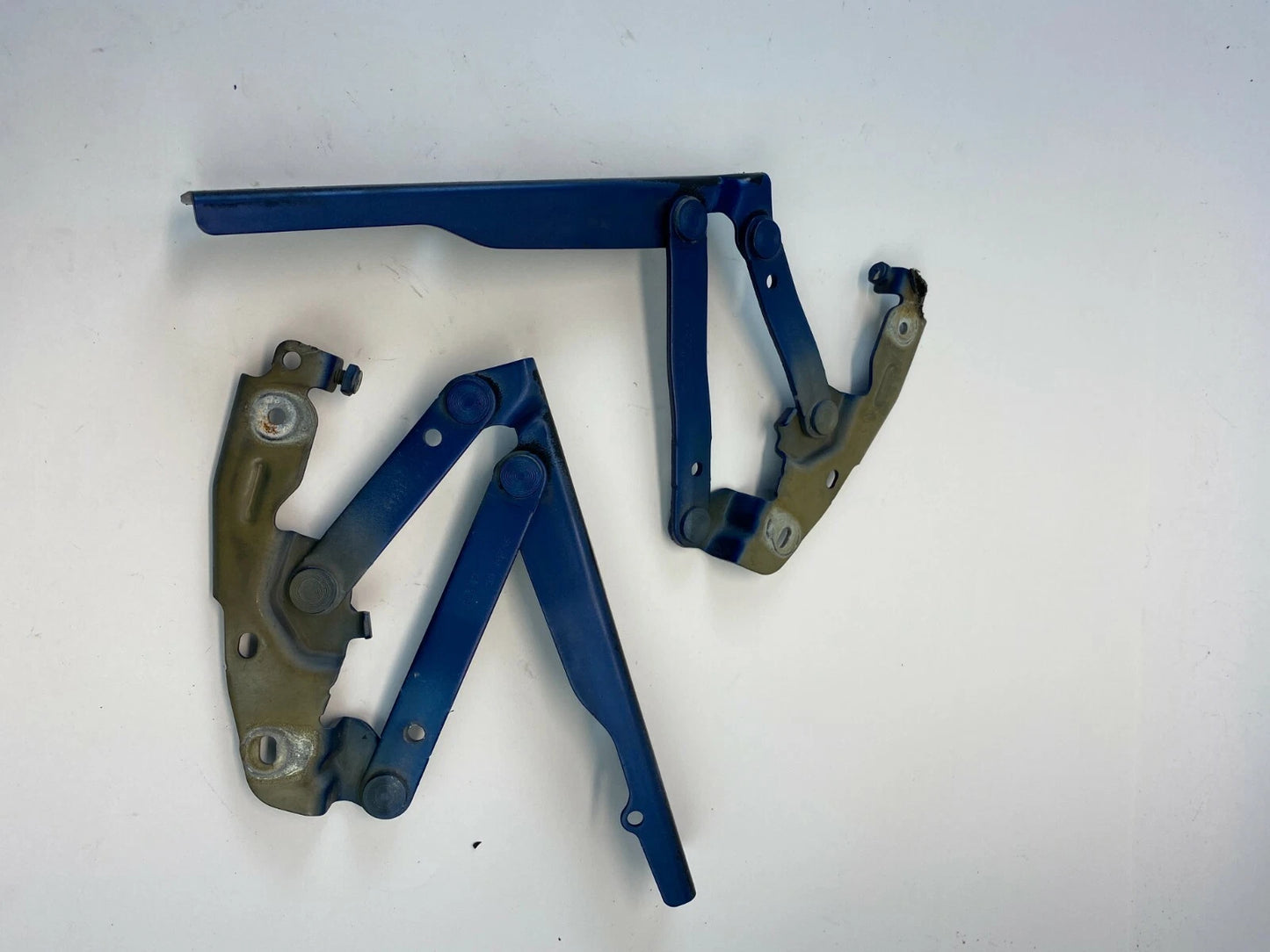 2008-2020 DODGE GRAND CARAVAN FRONT HOOD HINGE SUPPORT SET LEFT & RIGHT OEM