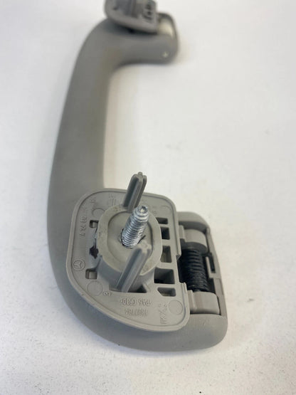 06-12 MERCEDES-BENZ R350 FRONT LEFT DRIVER ROOF GRAB HANDLE ASSIST A1648100354