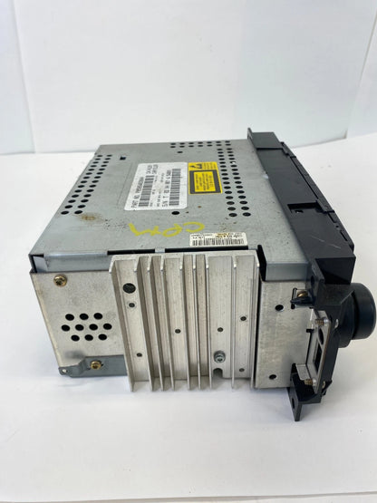 2005-2006 CHRYSLER 300 RADIO AM FM CD PLAYER RECEIVER P05064030AM OEM FACTORY