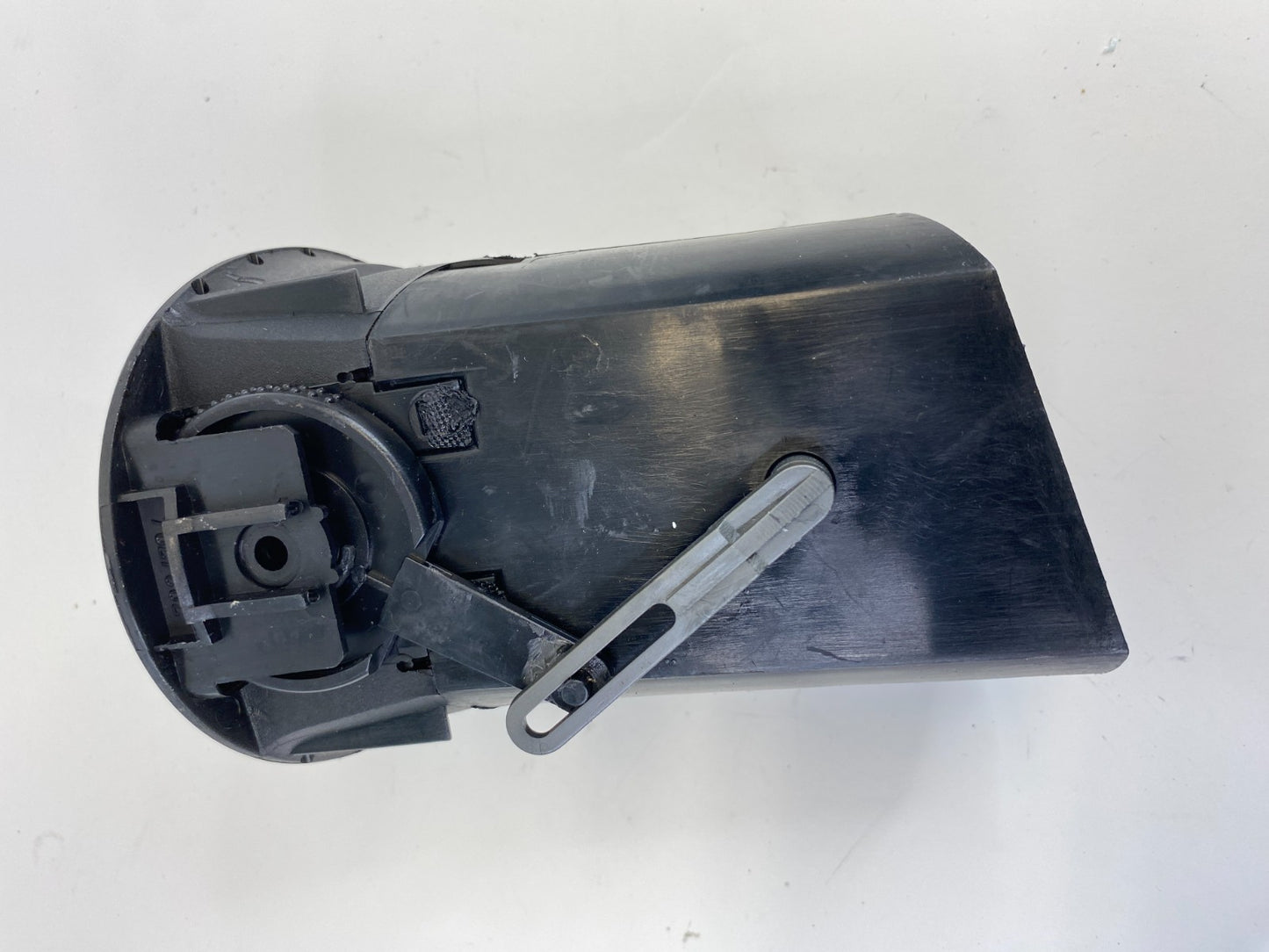 98-10 Volkswagen Beetle Dash Left A/C Air Vent Grille Duct Outlet 1C0819703 OEM