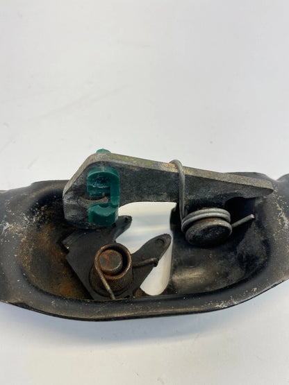 2003-2006 CHEVROLET AVALANCHE TAILGATE LATCH STRIKER BOLT ASSEMBLY SET OF 2 OEM