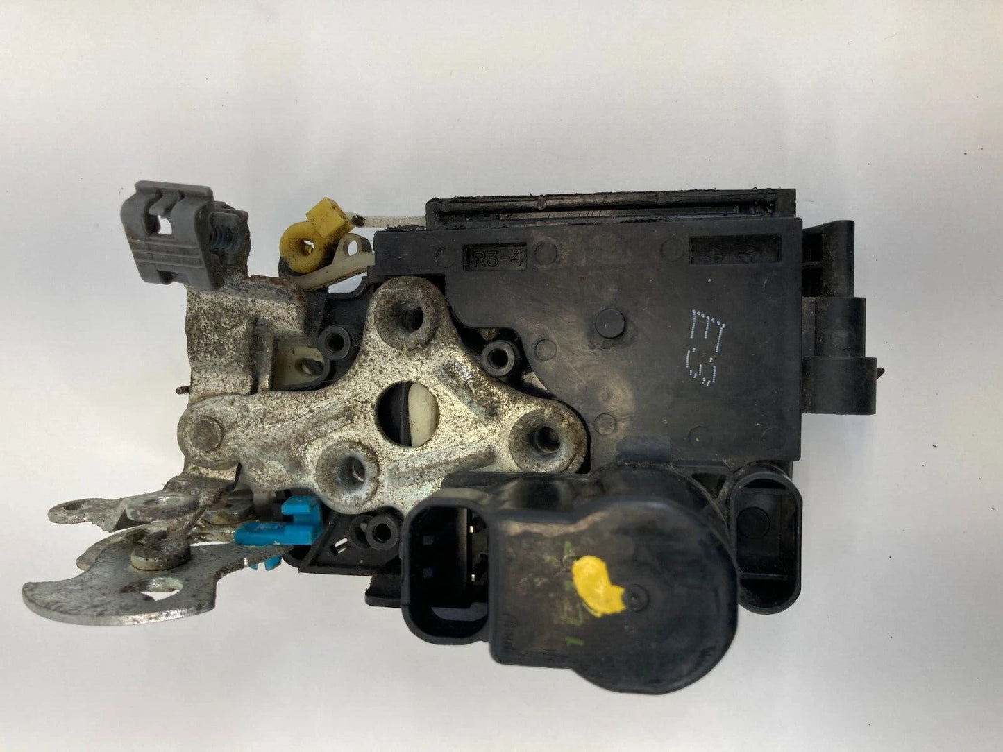 07-11 CHEVROLET AVEO5 HATCHBACK FRONT RIGHT LOCK LATCH RELEASE ACTUATOR A046818