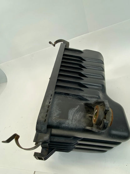 2007-2009 HYUNDAI SANTA FE 3.3L V6 AIR INTAKE CLEANER BOX HOUSING LOWER COVER
