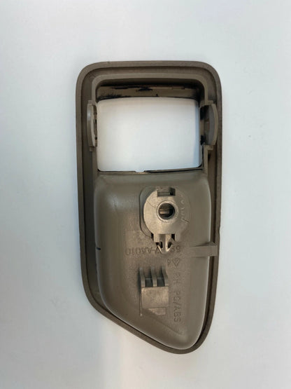 1997-2001 TOYOTA CAMRY REAR RIGHT PASSENGER SIDE INNER DOOR HANDLE BEZEL TRIM