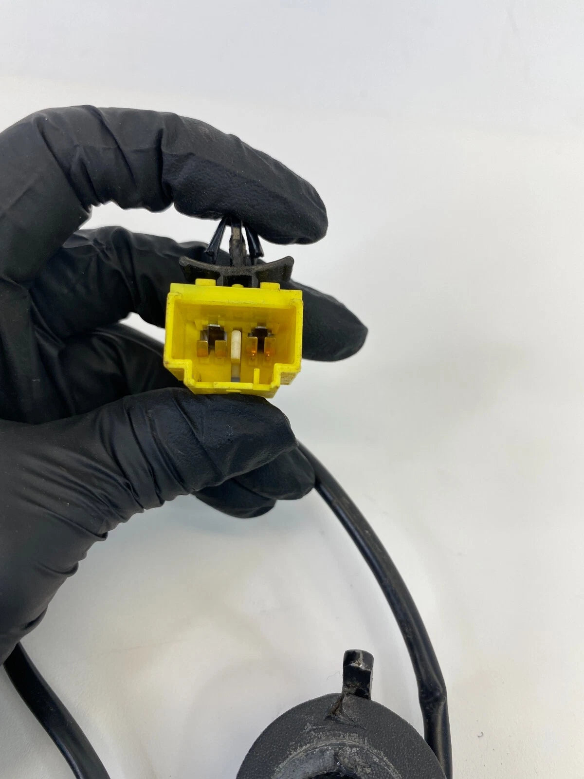 2012-2015 CHEVROLET CAPTIVA SPORT FRONT LEFT DRIVER SEAT BELT BUCKLE 23106205