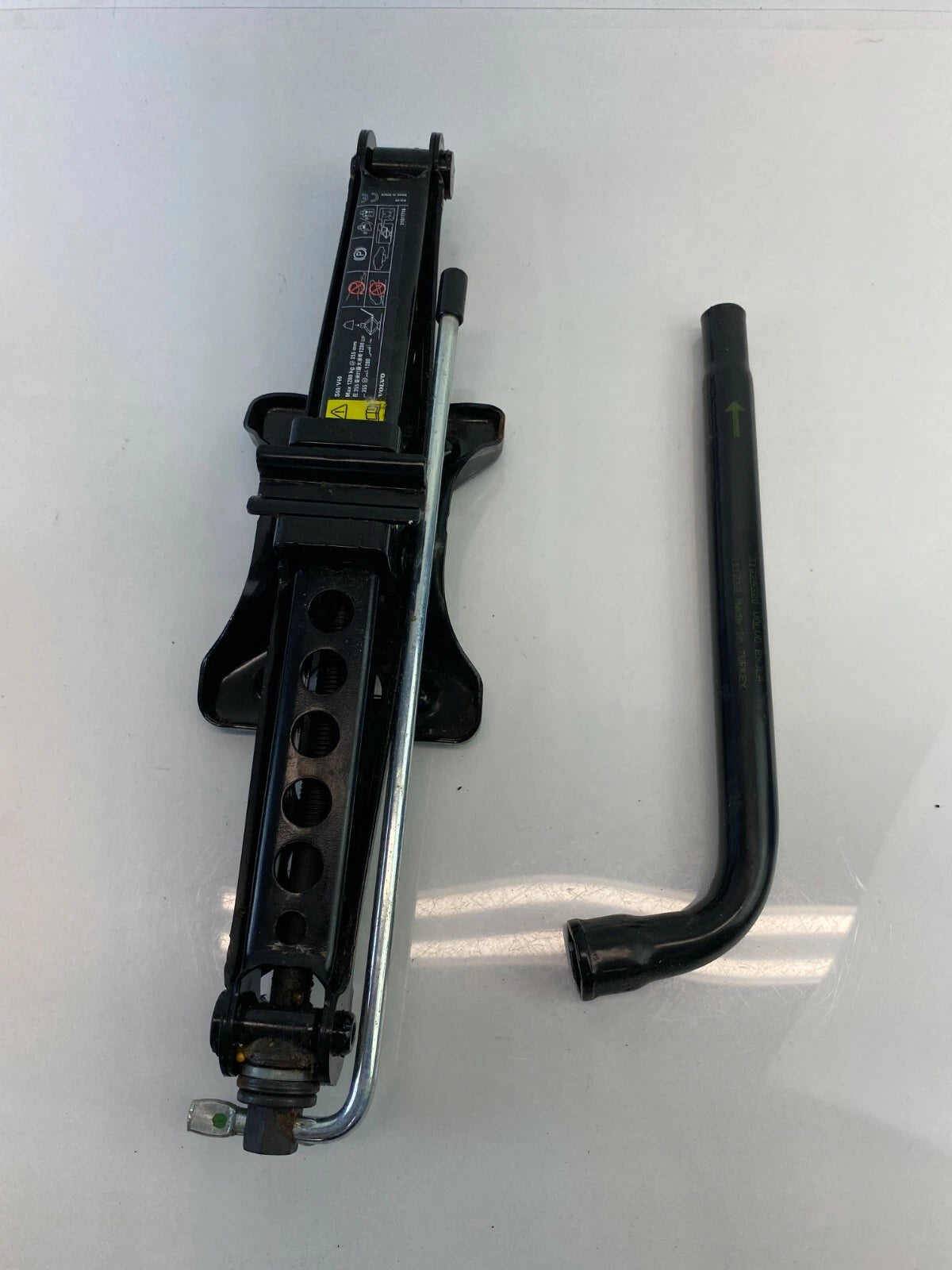 2011-2018 VOLVO S60 EMERGENCY SPARE TIRE LIFTING JACK LUG WRENCH KIT SET OEM