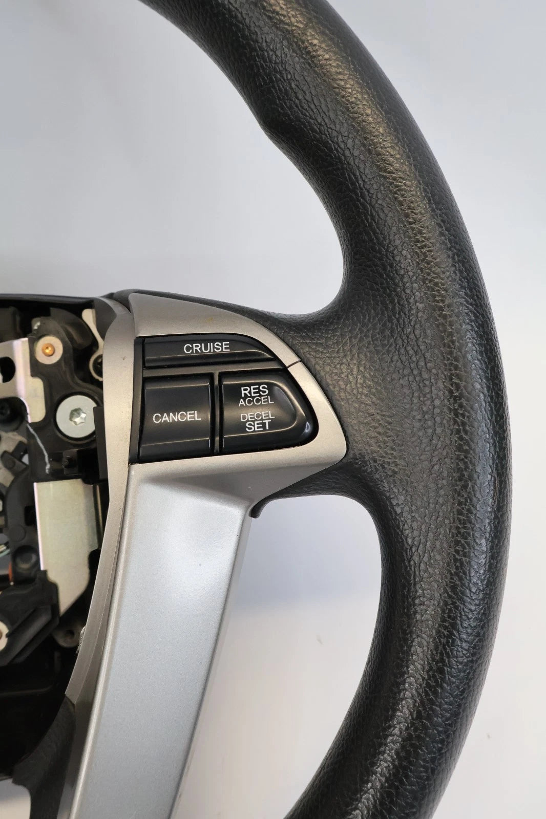 2008-2012 HONDA ACCORD SEDAN STEERING WHEEL W/ CRUISE & AUDIO CONTROL SWITCH OEM