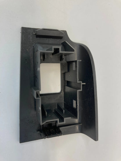 08-11 FORD FOCUS REAR RIGHT BACK SIDE DOOR WINDOW SWITCH BEZEL 8S43-54275A28-ADW