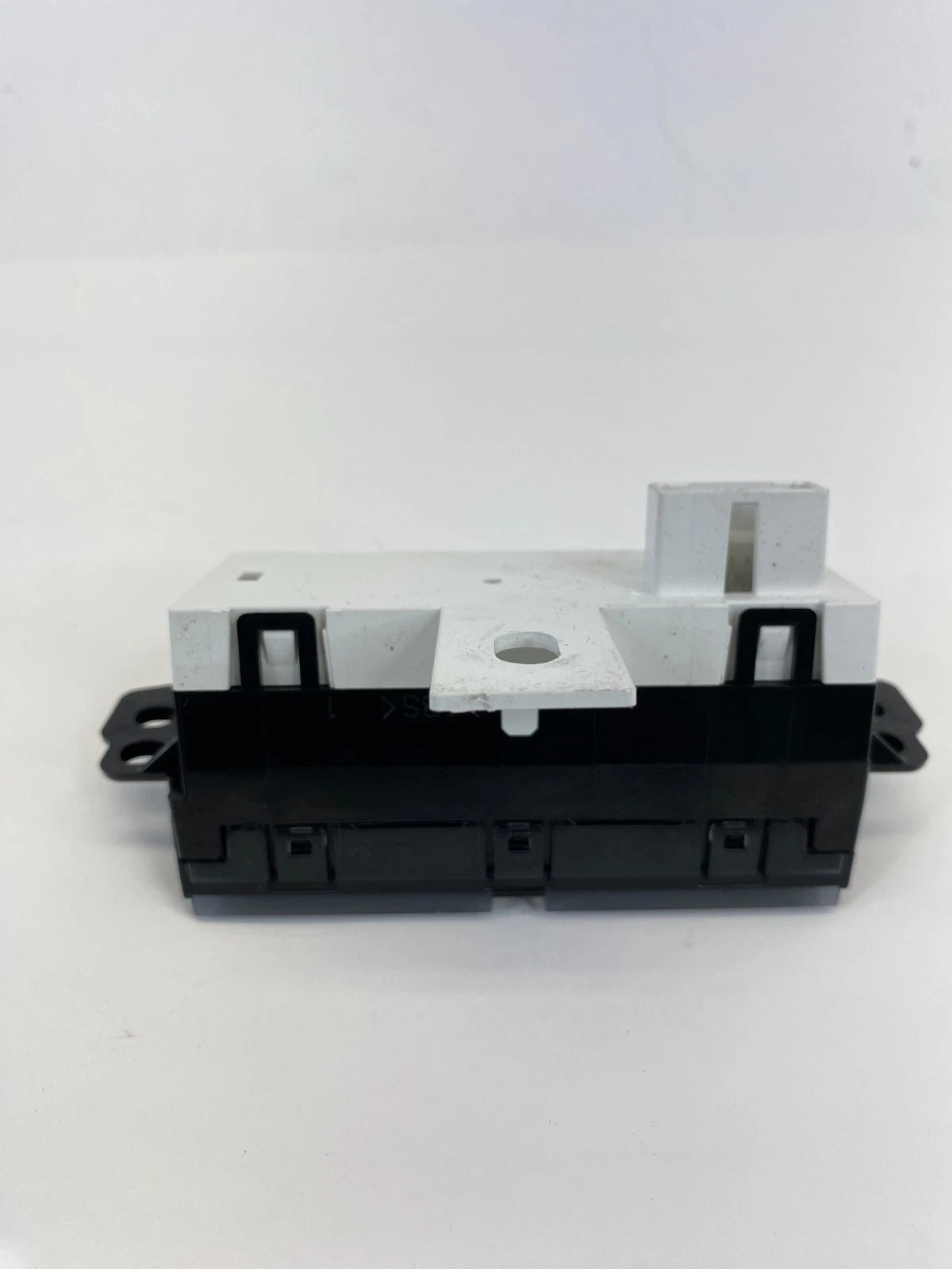 2012 2013 TOYOTA COROLLA SEDAN 4-DR FRONT CENTER DASH DIGITAL CLOCK ASSEMBLY OEM