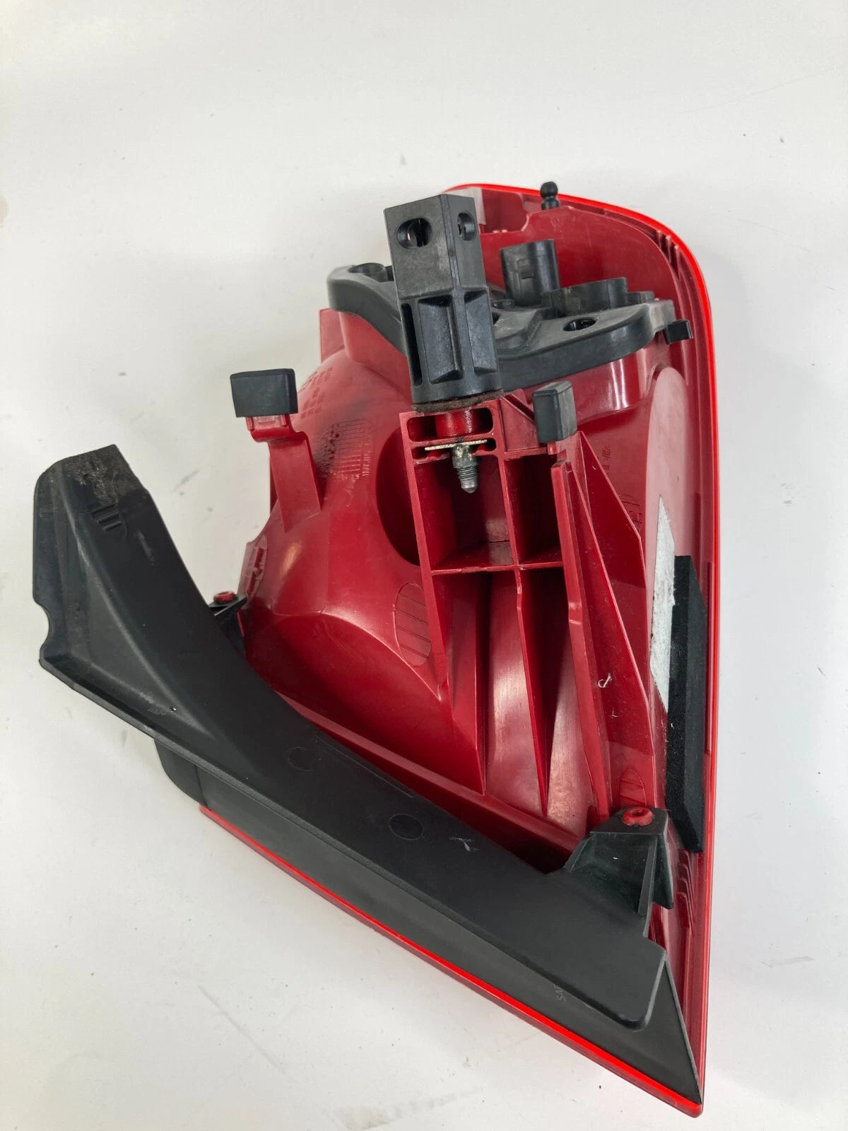 2009-2012 AUDI A4 S4 SEDAN LEFT DRIVER OUTER TAIL LIGHT LED LAMP 8K5945095 OEM