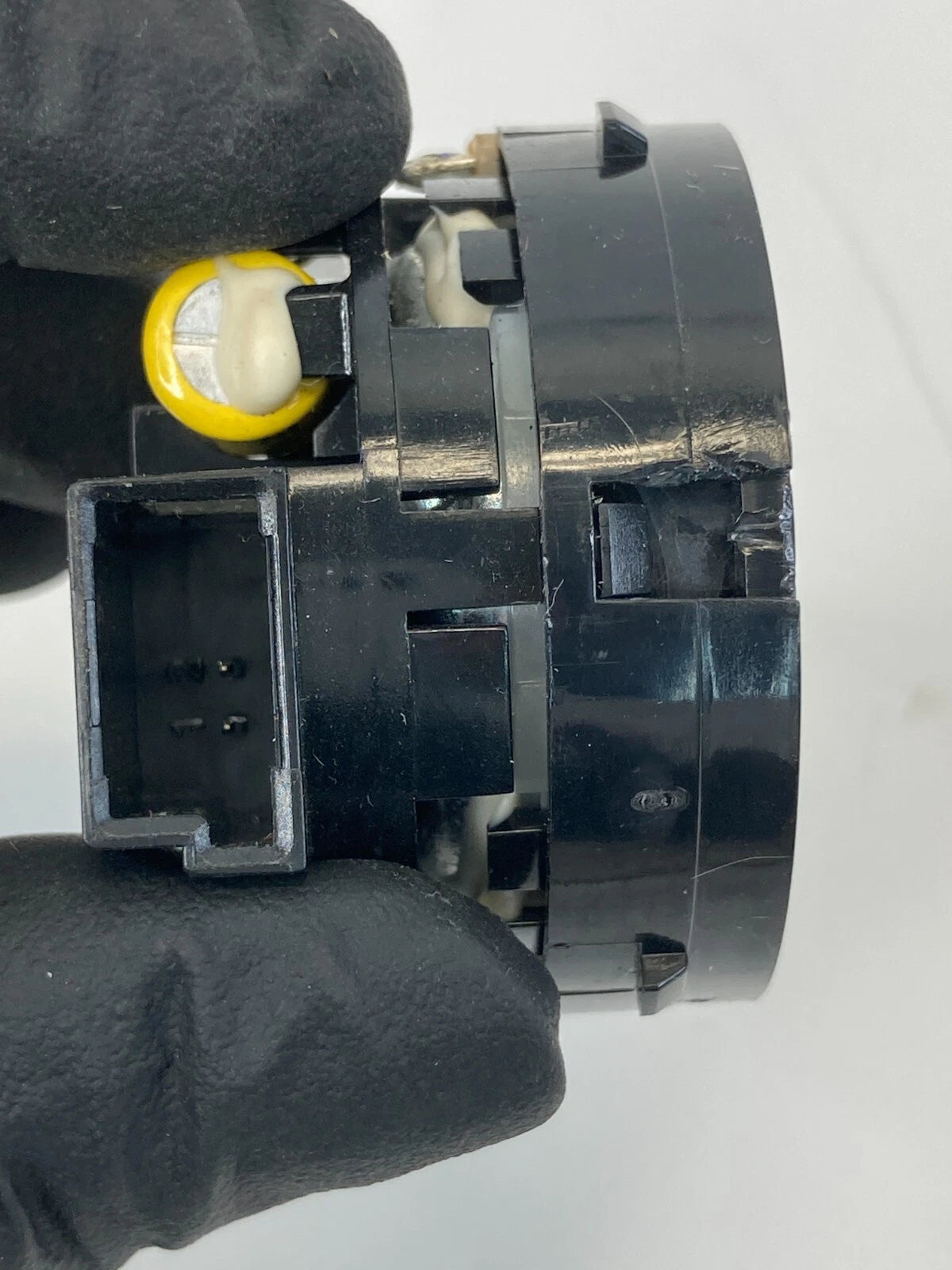 11-16 CHEVROLET CRUZE FRONT LEFT WINDSHIELD PILLAR TWEETER SPEAKER 13240950 OEM