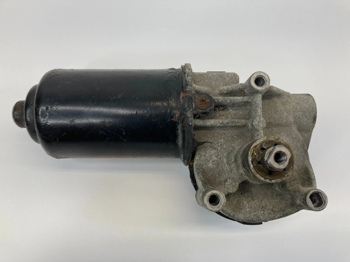 1999 2000 2001 2002 2003 FORD WINDSTAR FRONT WINDSHIELD WIPER MOTOR ASSEMBLY