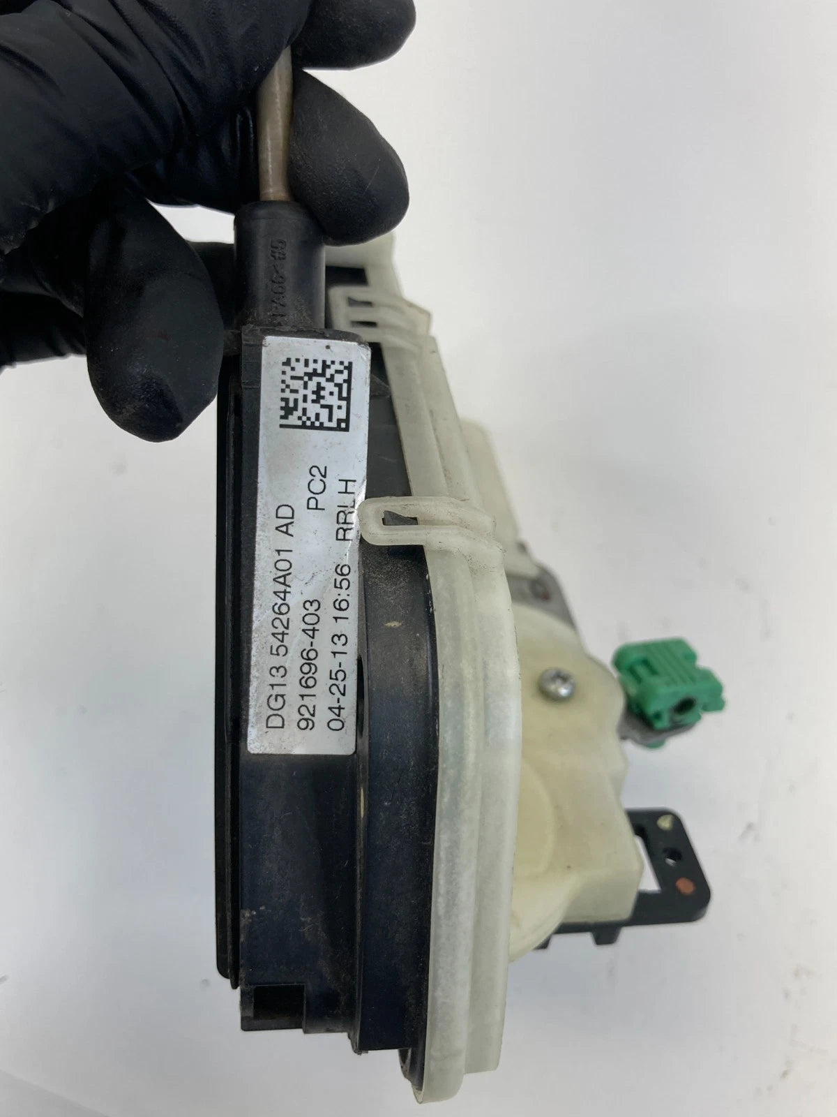 2010-2019 FORD TAURUS REAR LEFT SIDE DOOR LOCK LATCH ACTUATOR DA5A-5426413-BA