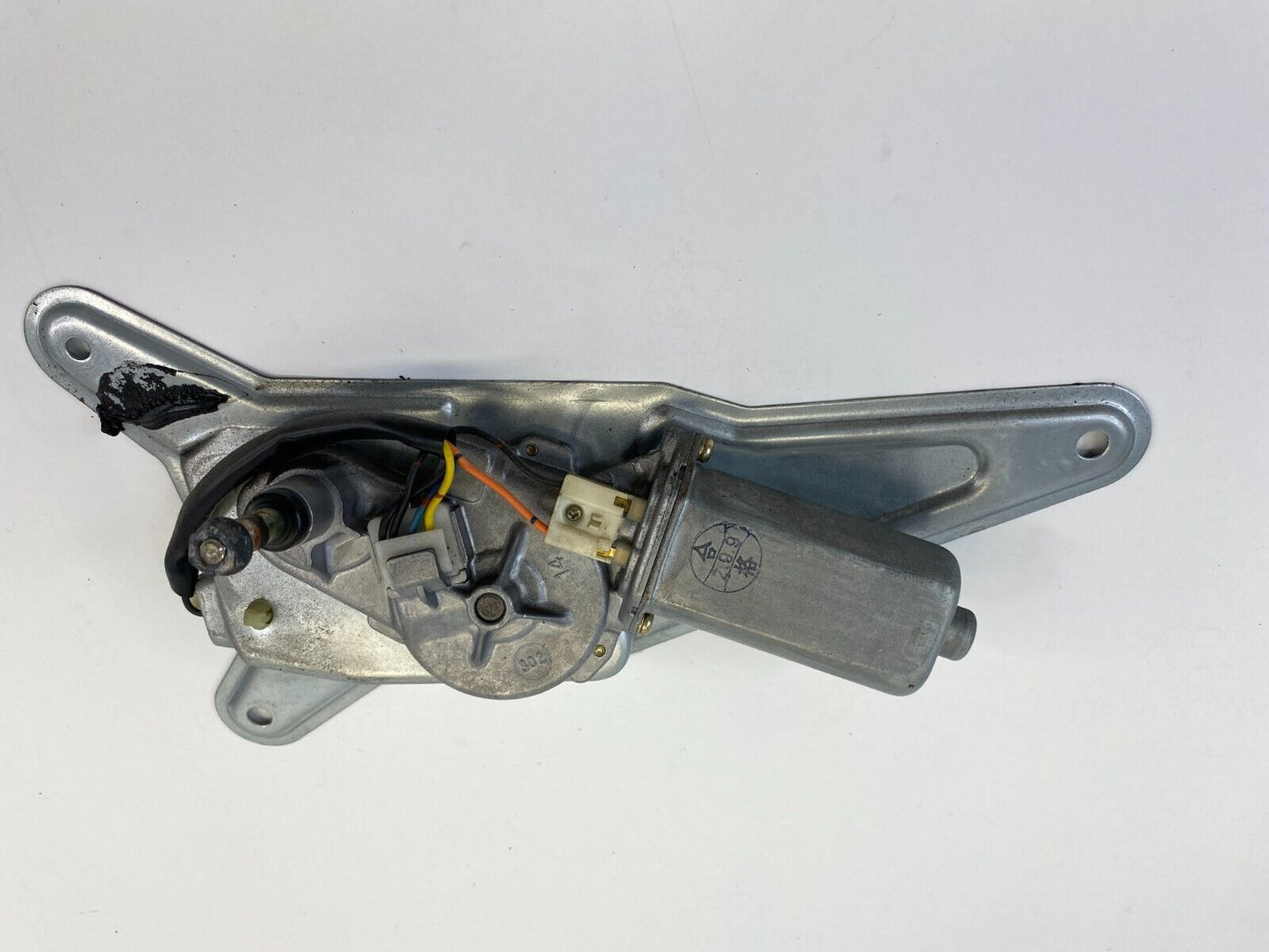 1999-2005 Suzuki Grand Vitara Rear Windshield Wiper Motor 34332-581 OEM