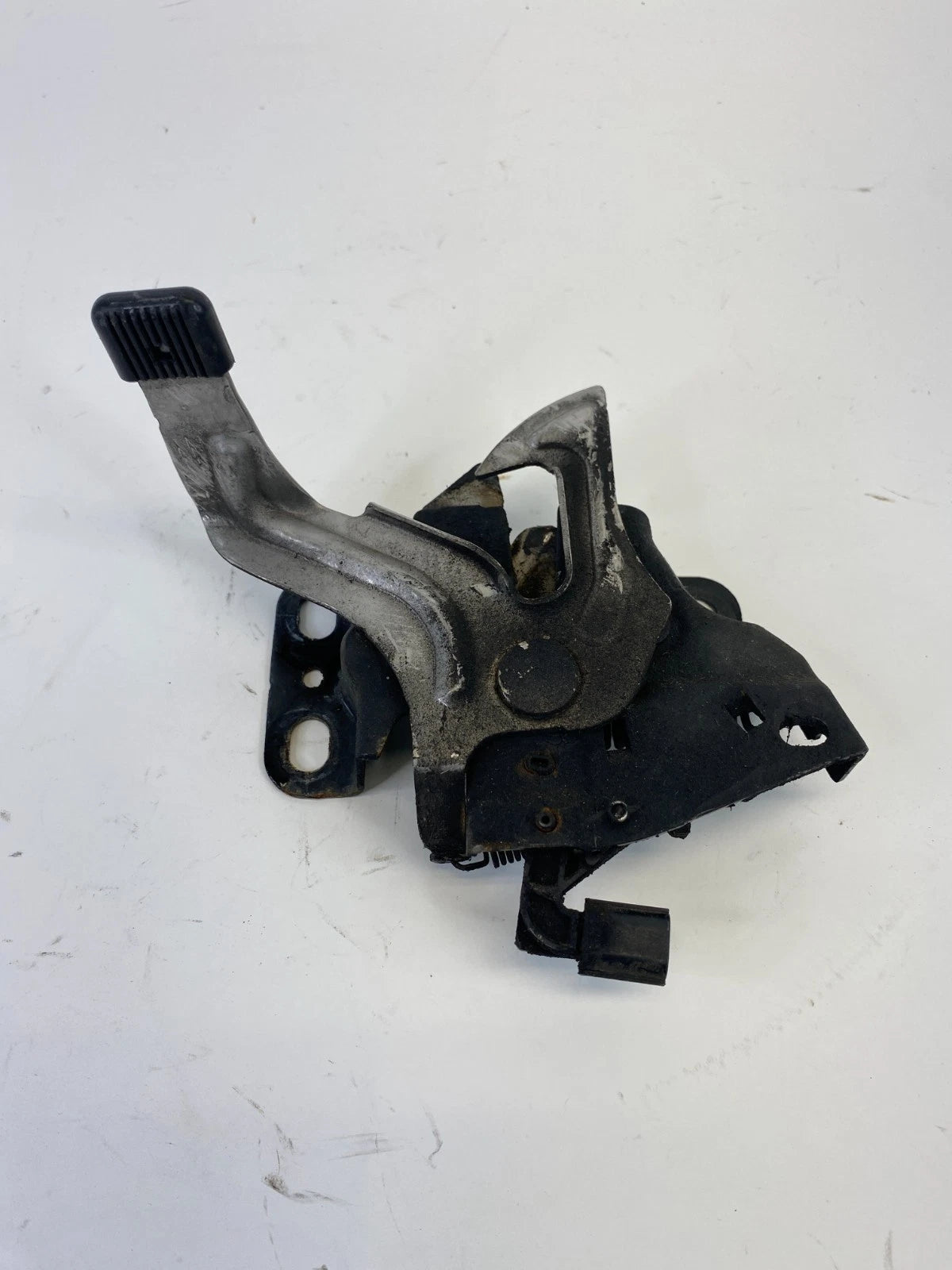 13 14 15 16 17 HONDA ACCORD HOOD LATCH LOCK RELEASE ACTUATOR ASSEMBLY OEM