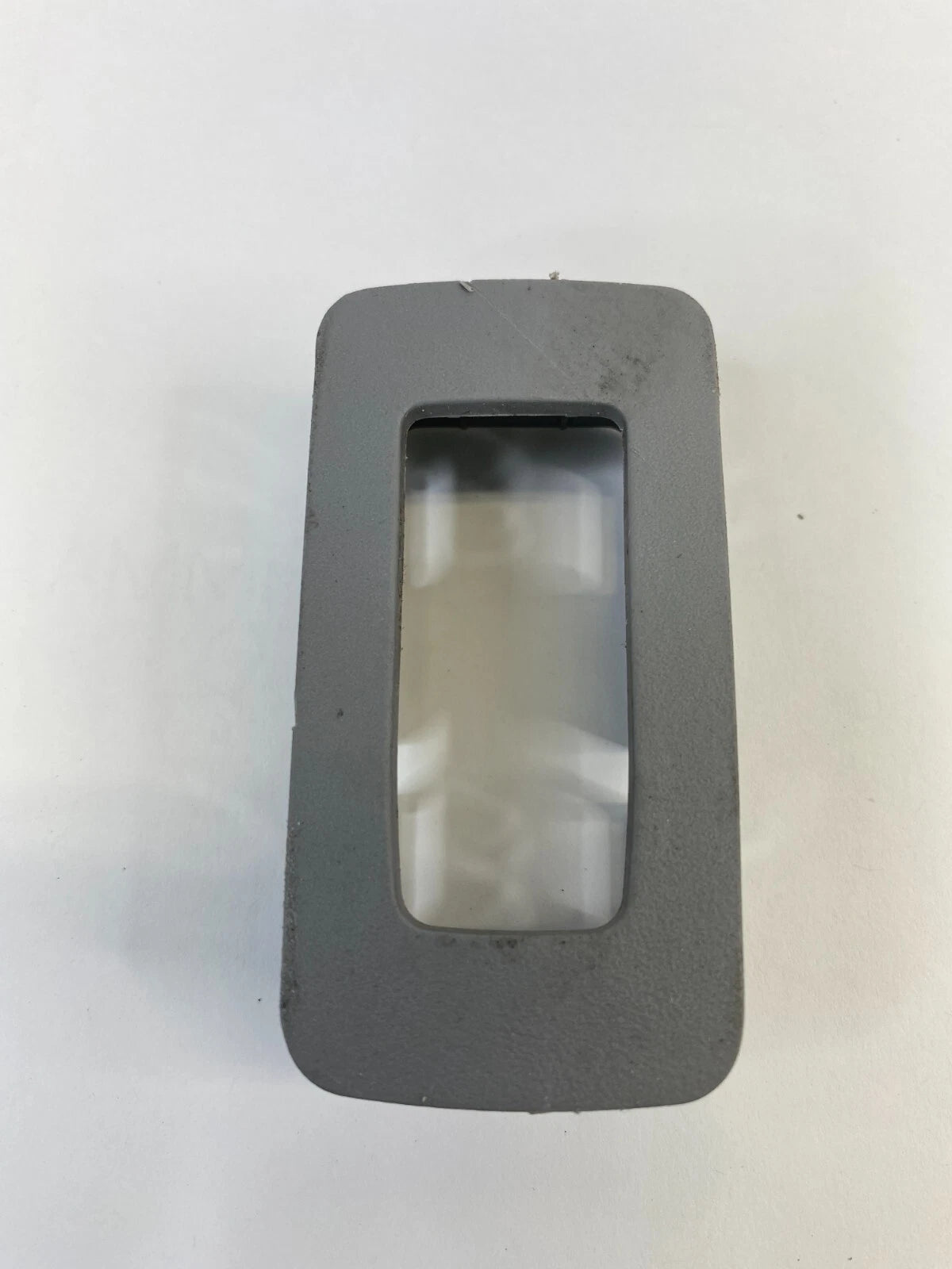 2005-2010 CHRYSLER 300 REAR LEFT BACK DOOR WINDOW SWITCH BEZEL COVER TRIM OEM