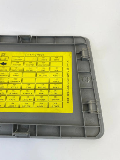 07-09 HYUNDAI SANTA FE INTERIOR DASH FUSE BOX ACCESS COVER LID CAP 91117-0W020