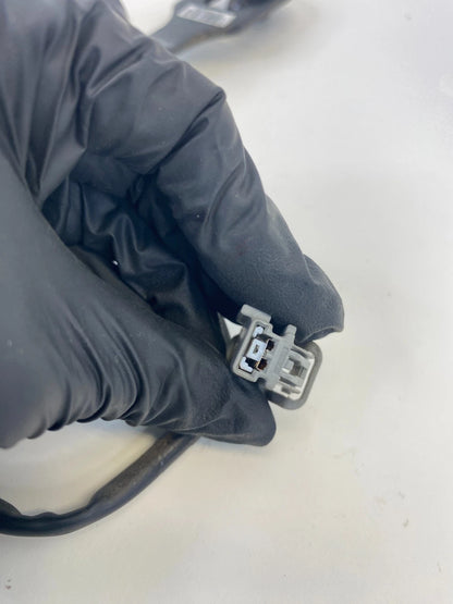 2013 13 DODGE DART FRONT LEFT DRIVER SIDE SEAT BELT BUCKLE ASSY 1SU82DX9 OEM