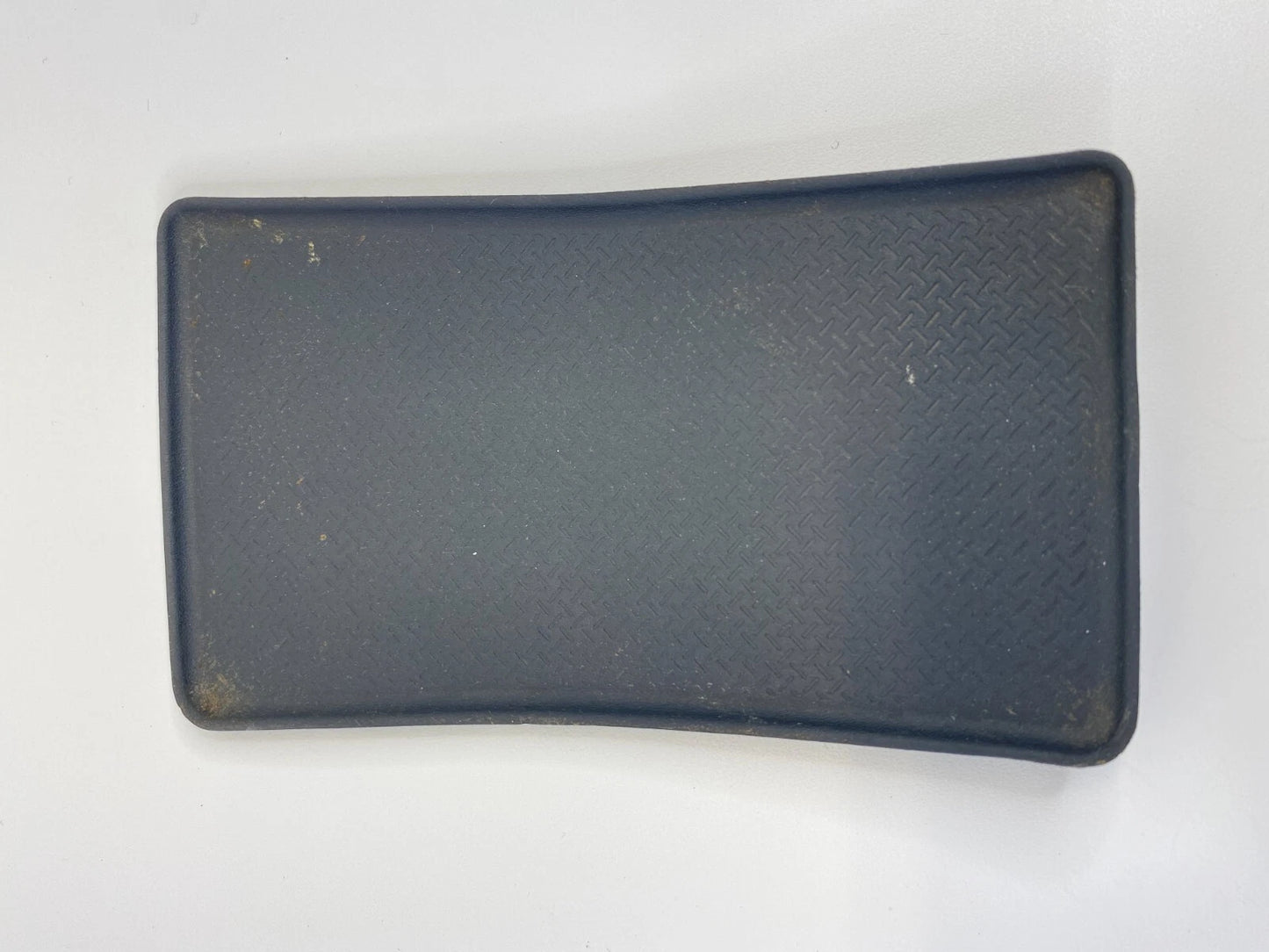 2007 2008 2009 HYUNDAI SANTA FE CENTER CONSOLE INSERT MAT RUBBER 84692-2B002 OEM