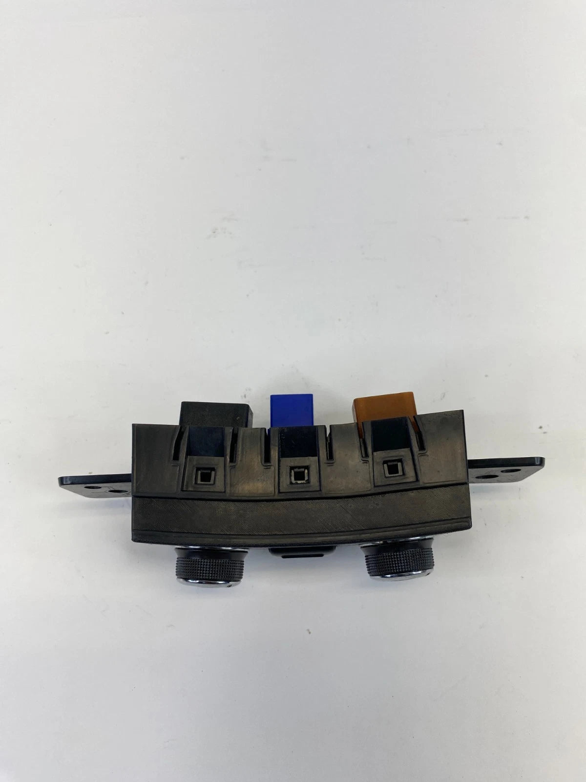 2009-2013 Infiniti G37 Sedan Center Console Seat Heated Off Snow Switch Bezel