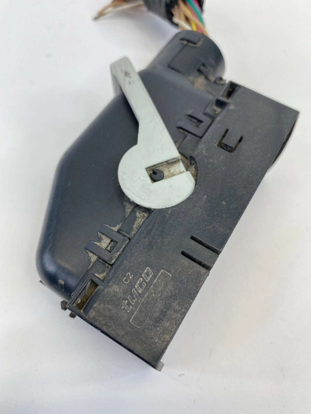 2008 2009 PONTIAC G6 3.5L FWD ABS ANTI LOCK BRAKE PUMP WIRE CONNECTOR PLUG OEM