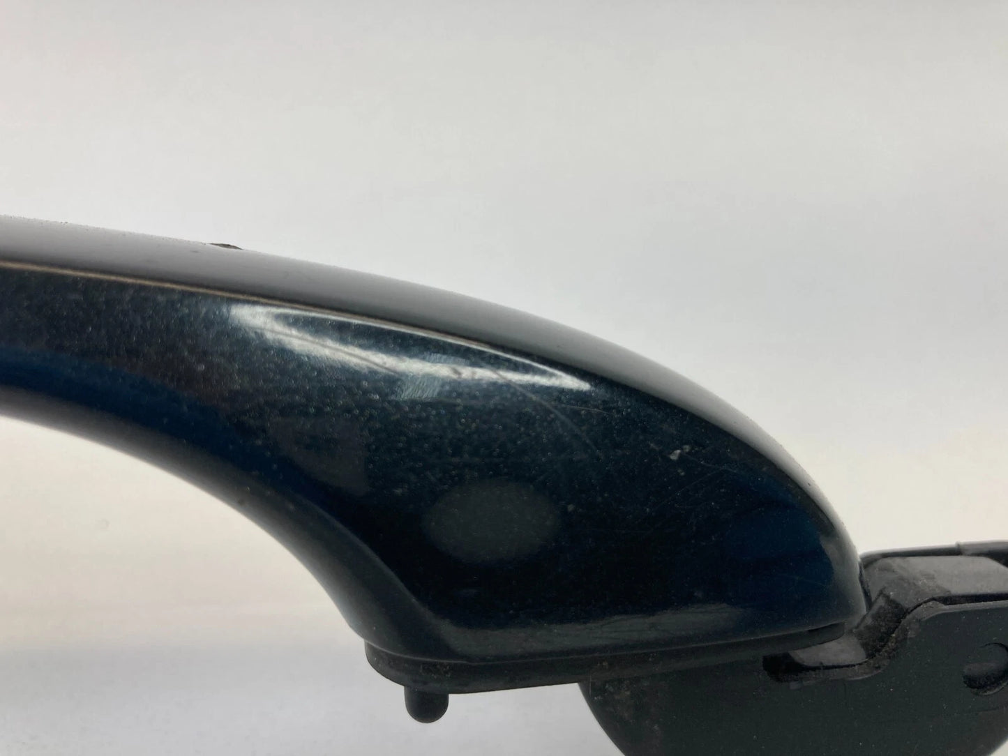 2008-2011 DODGE CALIBER FRONT DRIVER SIDE EXTERIOR DOOR HANDLE ASSEMBLY FR LH