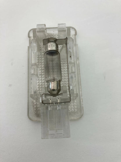 2003-2016 VOLVO XC70 REAR RIGHT INTERIOR COURTESY LIGHT LAMP LENS 9151431 OEM