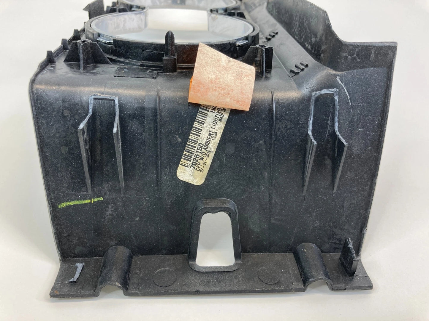 10-12 FORD FUSION CENTER CONSOLE SHIFTER CUP HOLDER BEZEL TRIM 9N73-54045A76AW