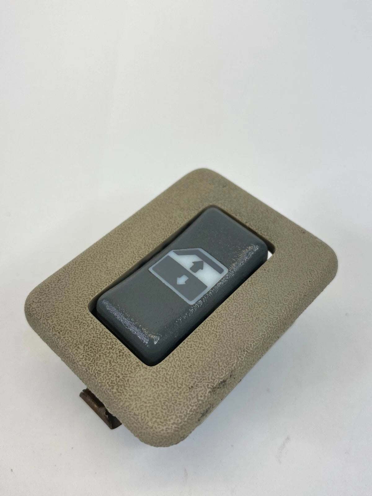 1999 2000 CADILLAC ESCALADE REAR RIGHT DOOR POWER WINDOW SWITCH 15033680 OEM