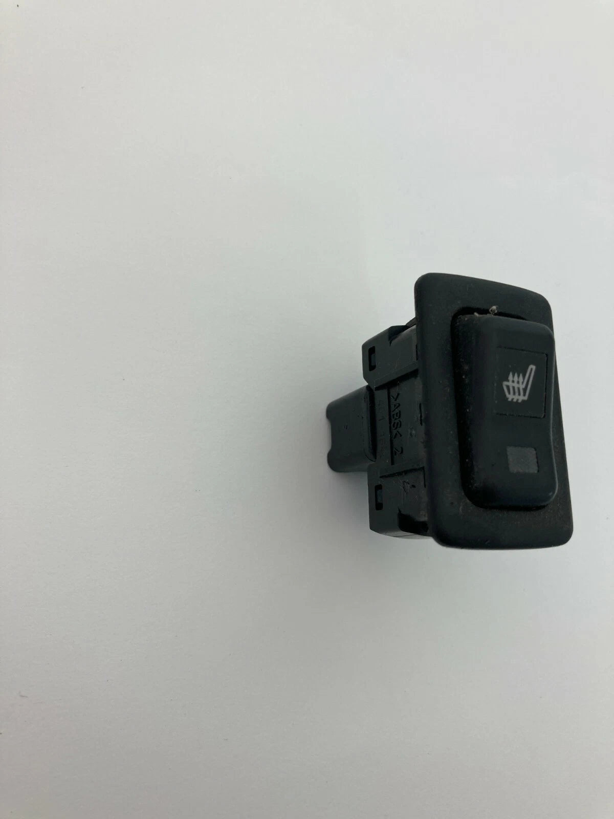 2004 04 FORD FREESTAR FRONT HEATED SEAT CONTROL SWITCH BUTTON 191481 OEM