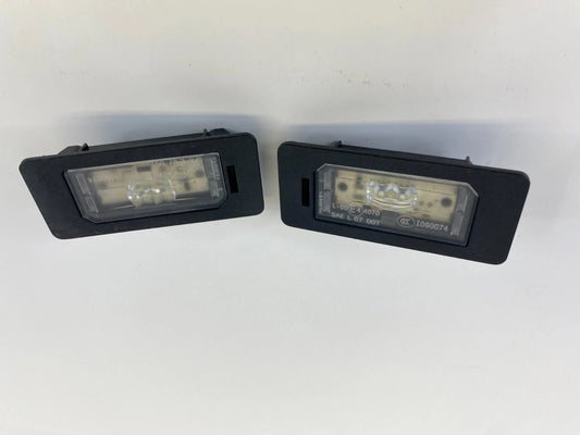 11-21 BMW X3 REAR TRUNK LID LICENSE PLATE LIGHT LAMP PAIR SET 63267193293 OEM